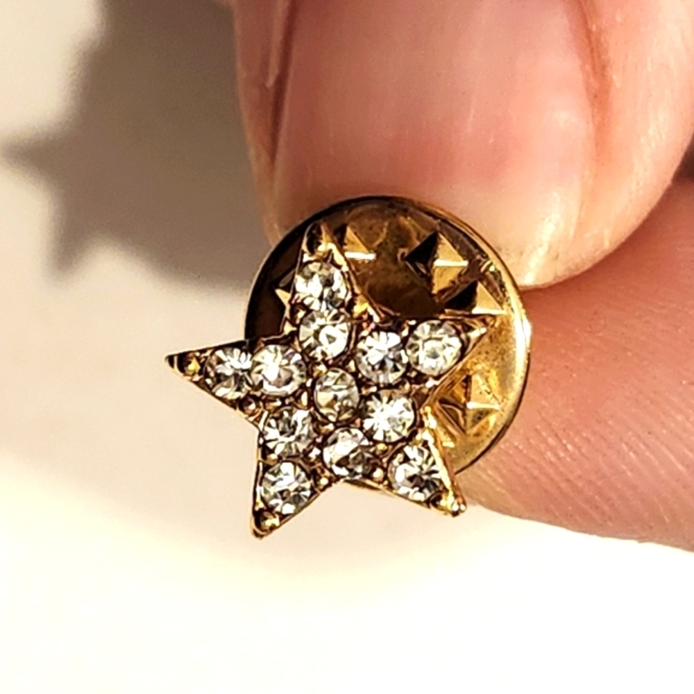 *5 for $20* Gold Star Brooch with Rhinestones - Sparkling Accents - Pin filler